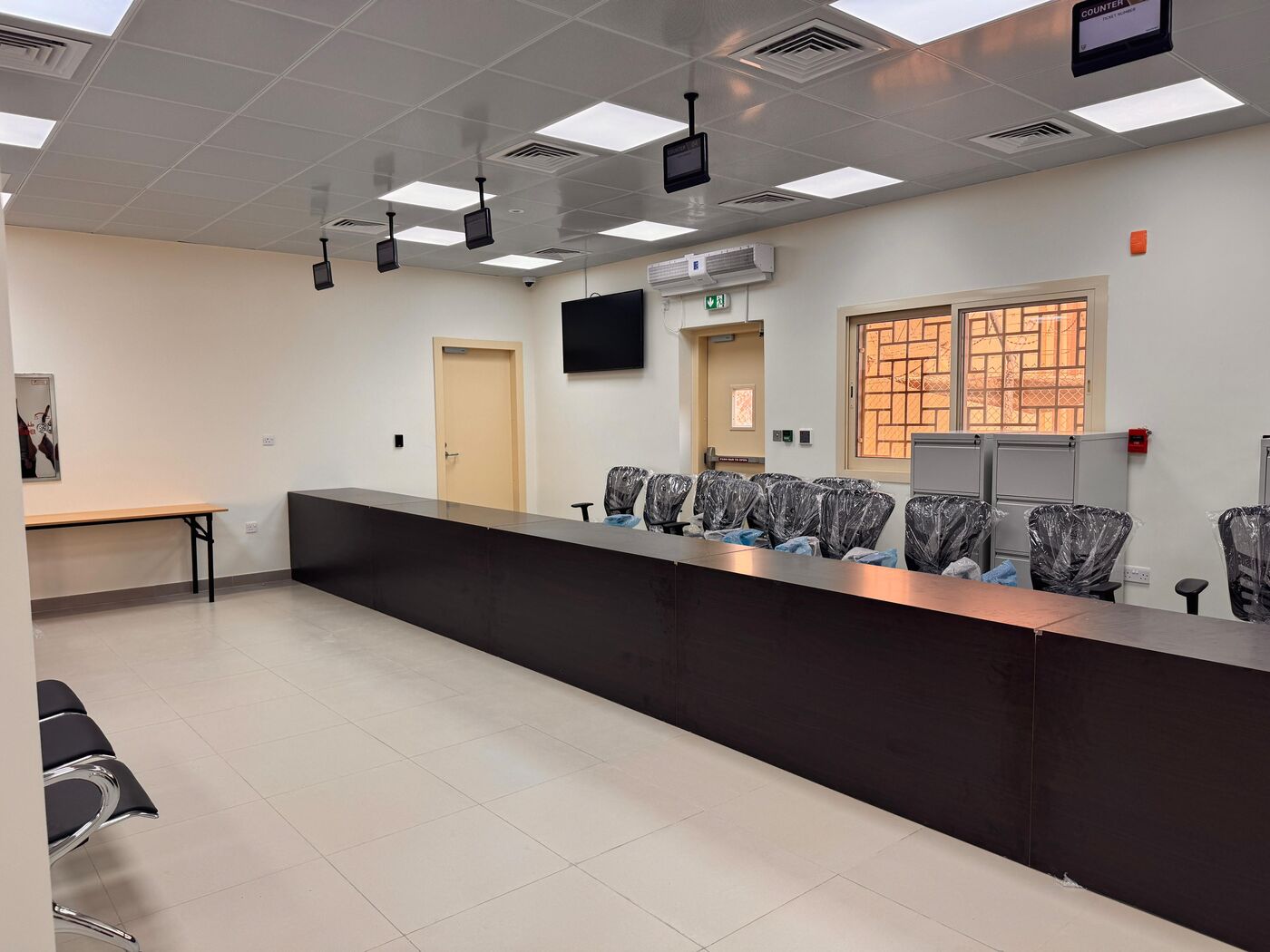 Reception and Service Counters by Al Jassim, photo 2